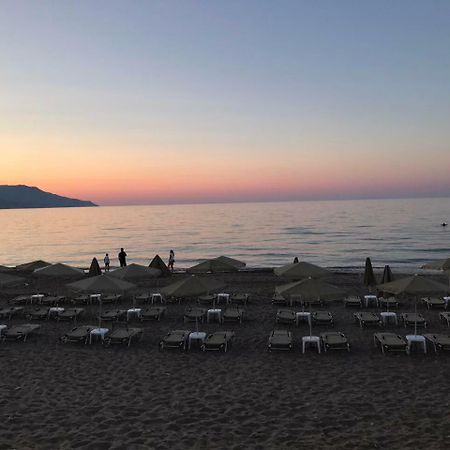 Aquamar Beach 호텔 Kournás 외부 사진